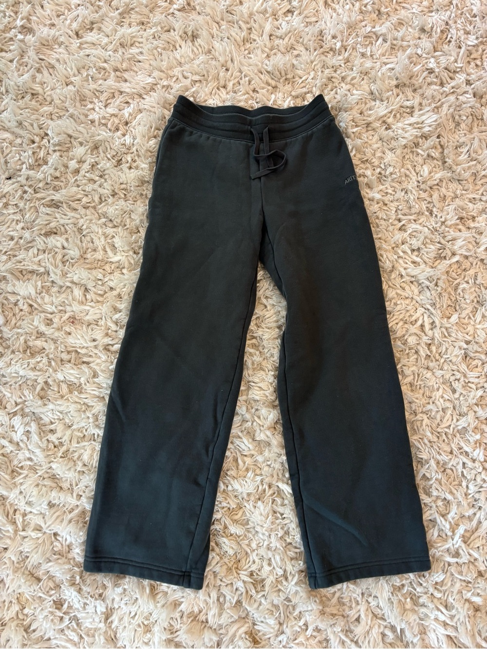 Aritzia Dark Green Drawstring Joggers